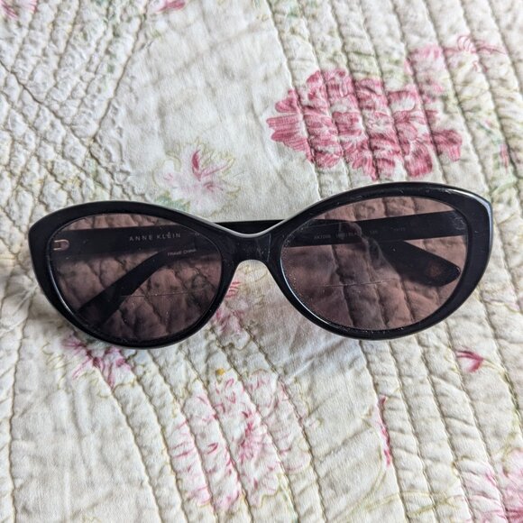 ANNE KLEIN SUNGLASSES WOMENS AK 7009 001 BLACK 135 11/13 - Picture 1 of 10